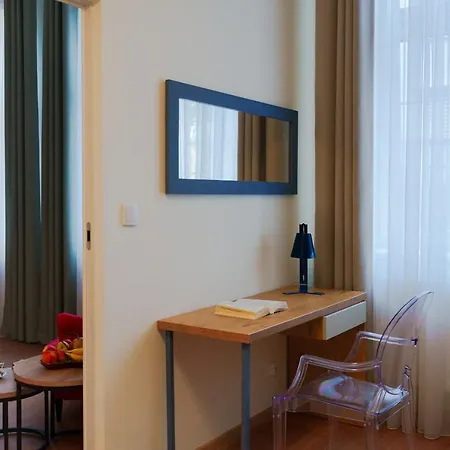Apartament Inspirujacy - Z Prywatnym Monitorowanym Parkingiem - 4 Osobowy - Space Apart Jelenia Góra Zewnętrze zdjęcie