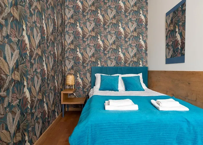 Apartament Inspirujacy - Z Prywatnym Monitorowanym Parkingiem - 4 Osobowy - Space Apart